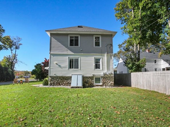 12-14 Copperfield Road, Worcester MA 01602