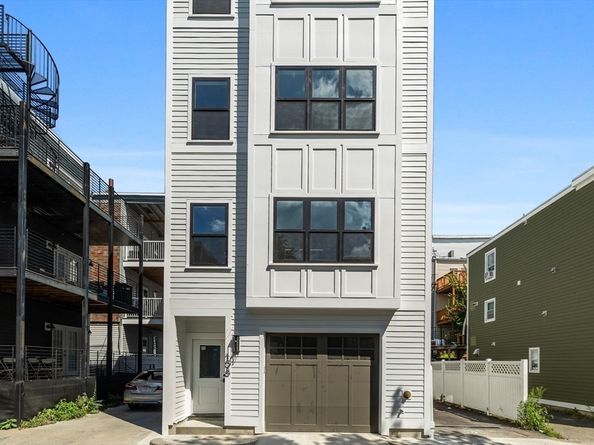 198 Bowen 2, Boston MA 02127