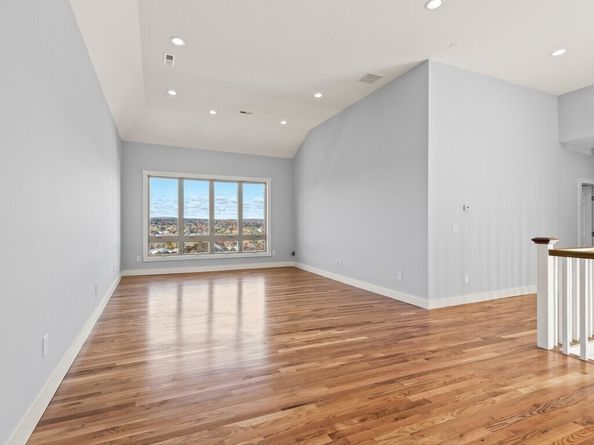 41 Westminster St, Worcester MA 01605