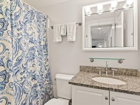 8 Museum Way 1103, Cambridge MA 02141