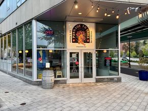 8 Museum Way 1103, Cambridge MA 02141