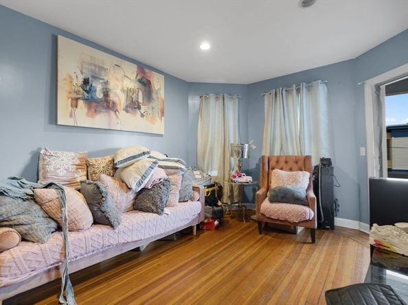 27 Havelock Street, Boston MA 02124