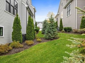 9 Hawk Lane 28, Framingham MA 01701