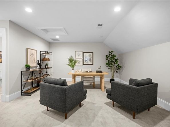 9 Hawk Lane 28, Framingham MA 01701