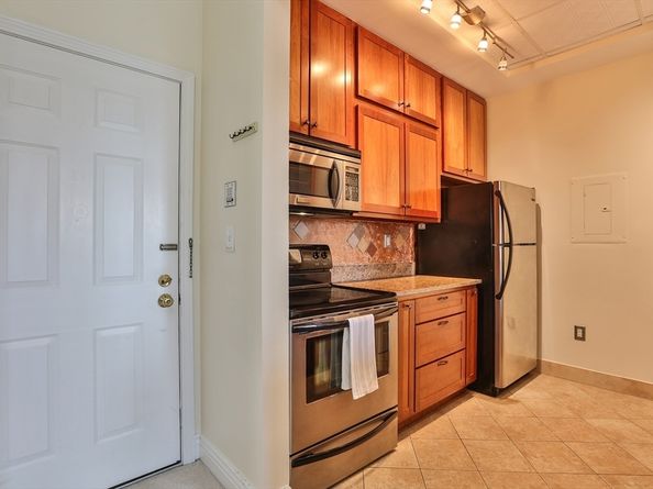 21 South St 31, Westborough MA 01581