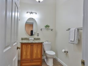 21 South St 31, Westborough MA 01581