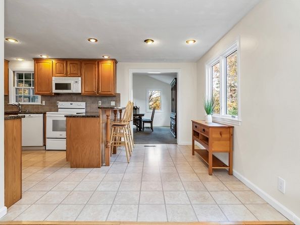 167 Charles Drive, Tewksbury MA 01876