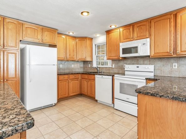 167 Charles Drive, Tewksbury MA 01876