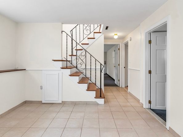 167 Charles Drive, Tewksbury MA 01876