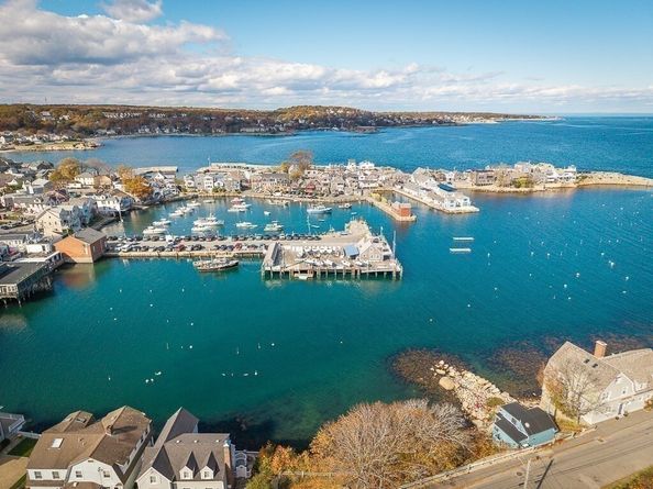 11 Atlantic Avenue, Rockport MA 01966