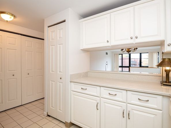 200 Ledgewood Drive 505, Stoneham MA 02180