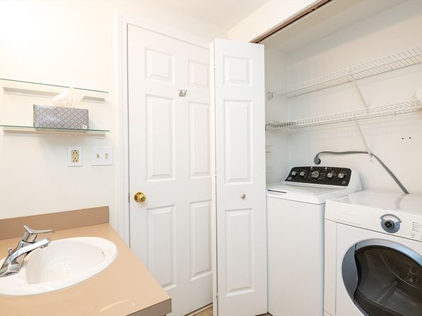 200 Ledgewood Drive 505, Stoneham MA 02180