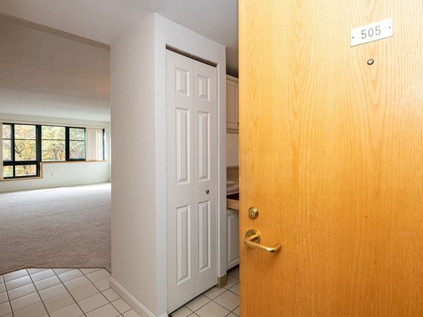 200 Ledgewood Drive 505, Stoneham MA 02180