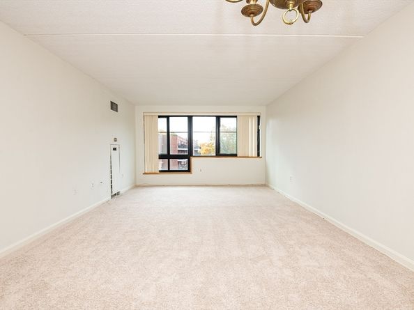 200 Ledgewood Drive 505, Stoneham MA 02180