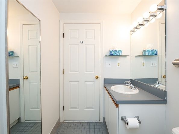 200 Ledgewood Drive 505, Stoneham MA 02180