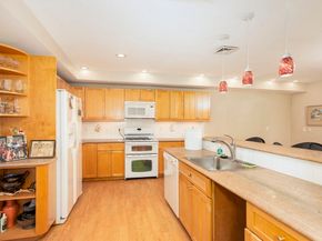 19 Harbourside Rd 19, Quincy MA 02171