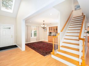 19 Harbourside Rd 19, Quincy MA 02171
