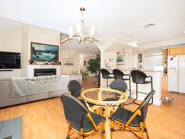 19 Harbourside Rd 19, Quincy MA 02171