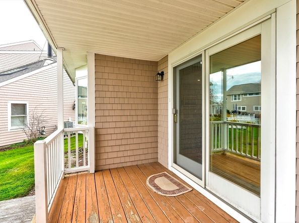 19 Harbourside Rd 19, Quincy MA 02171