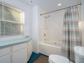 19 Harbourside Rd 19, Quincy MA 02171