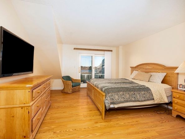 19 Harbourside Rd 19, Quincy MA 02171