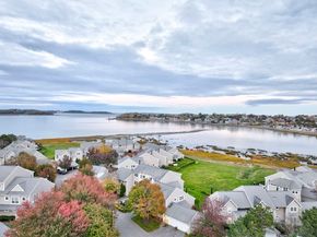 19 Harbourside Rd 19, Quincy MA 02171