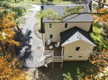 60 Duxbury Dr