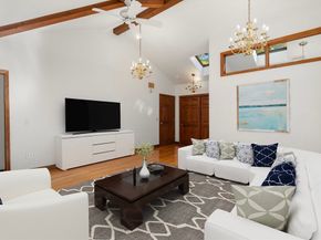 52 & 54 Wells Park Rd, Sturbridge MA 01566