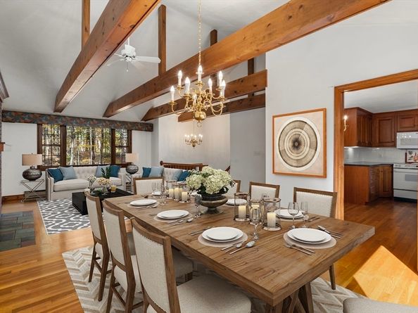 52 & 54 Wells Park Rd, Sturbridge MA 01566