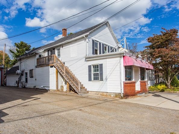 4 E Main St, West Brookfield MA 01585