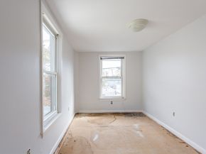 4 E Main St, West Brookfield MA 01585