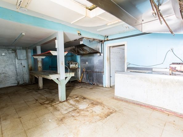 4 E Main St, West Brookfield MA 01585