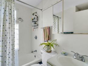 2 Hingham St, Cambridge MA 02138