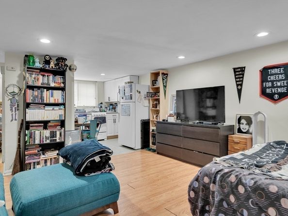 2 Hingham St, Cambridge MA 02138