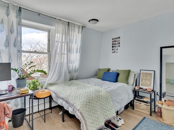 2 Hingham St, Cambridge MA 02138