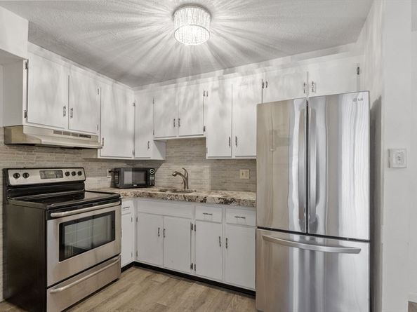 116 Boston Post Rd E 105, Marlborough MA 01752