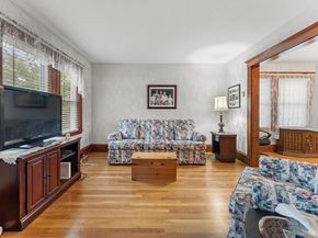 42 Belmont St, Somerville MA 02143