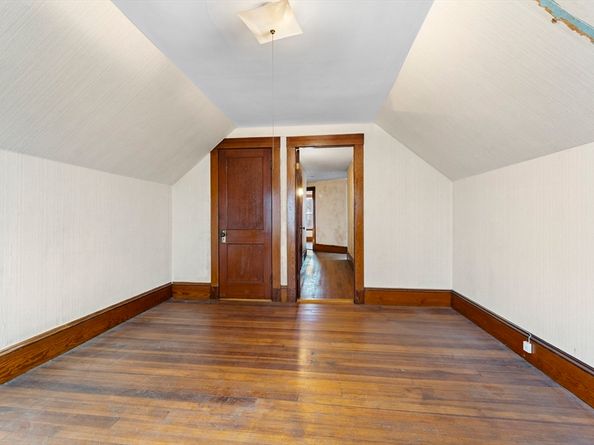 42 Belmont St, Somerville MA 02143