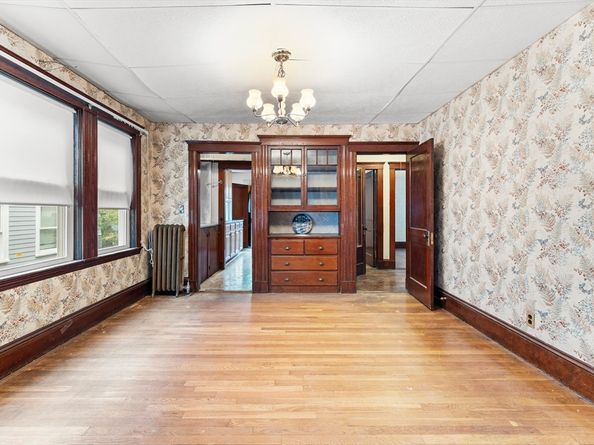 42 Belmont St, Somerville MA 02143
