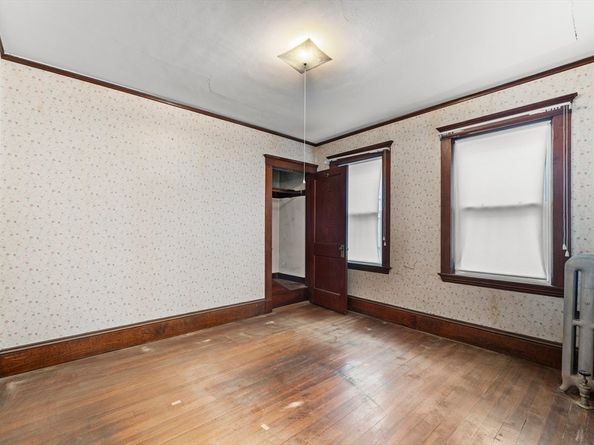 42 Belmont St, Somerville MA 02143