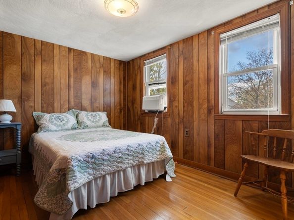 31 Preston St, Malden MA 02148