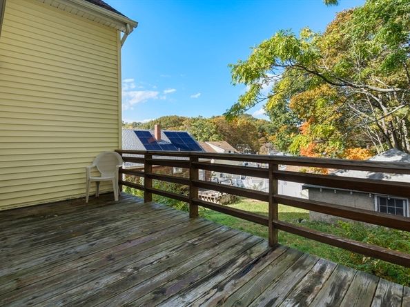 31 Preston St, Malden MA 02148