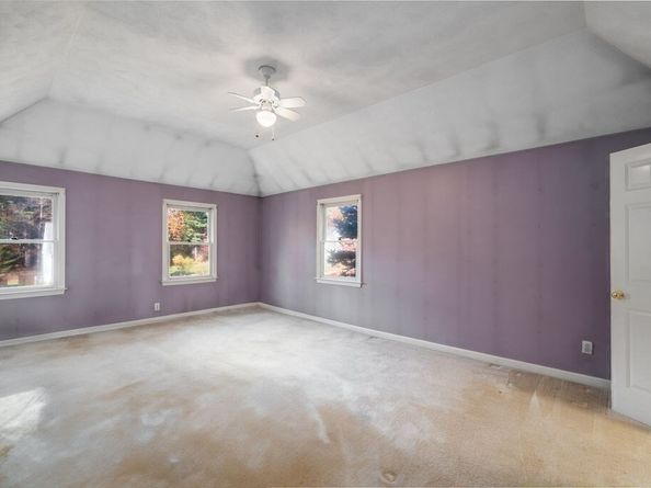 7 Frances Dr, Newburyport MA 01950