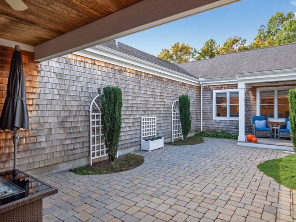 82 Conifer Hill 82, Plymouth MA 02360