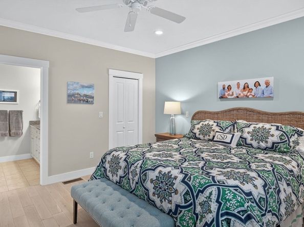 82 Conifer Hill 82, Plymouth MA 02360