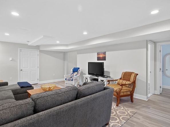 82 Conifer Hill 82, Plymouth MA 02360