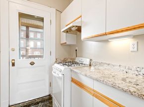 15 Lynde Street 26, Salem MA 01970