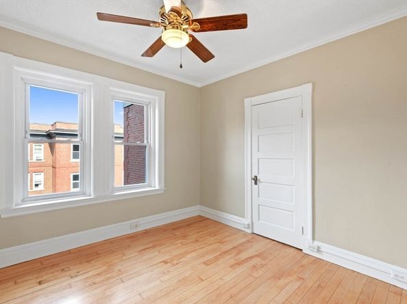 15 Lynde Street 26, Salem MA 01970