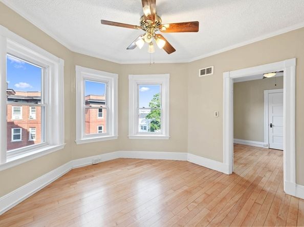 15 Lynde Street 26, Salem MA 01970