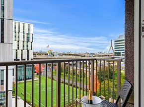 10 Museum Way 828, Cambridge MA 02141